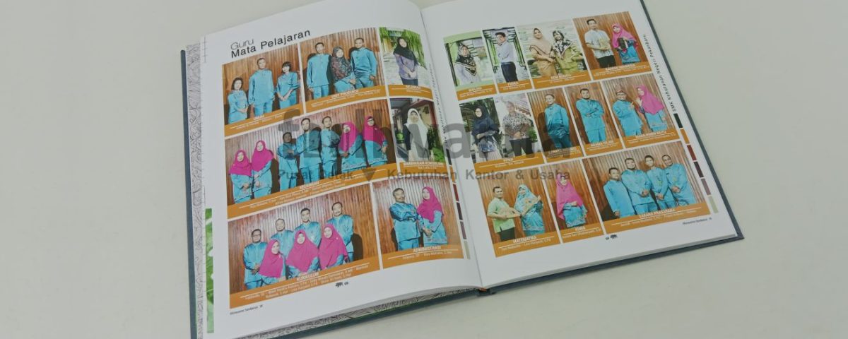 Percetakan Buku Tahunan